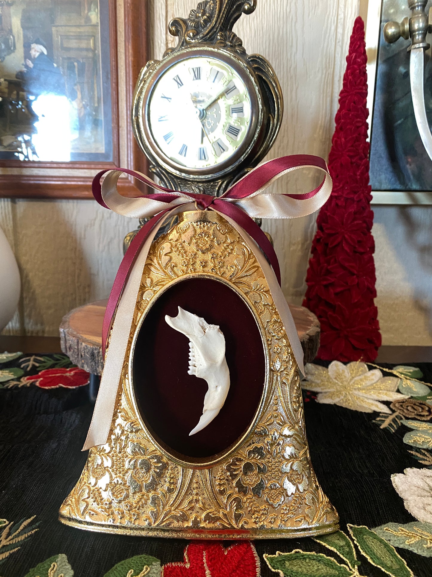 Groundhog Ornament Frame